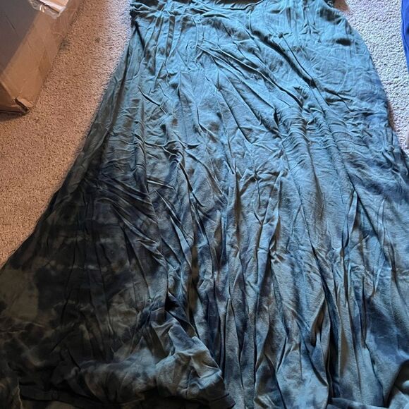 We the free to the max xs green & black maxi dress - Picture 5 of 12